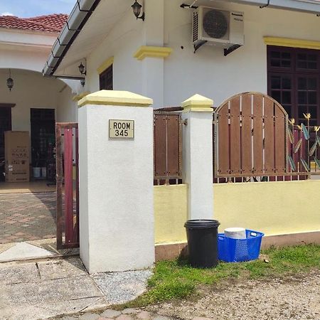 Room 345 Kota Bharu Bagian luar foto