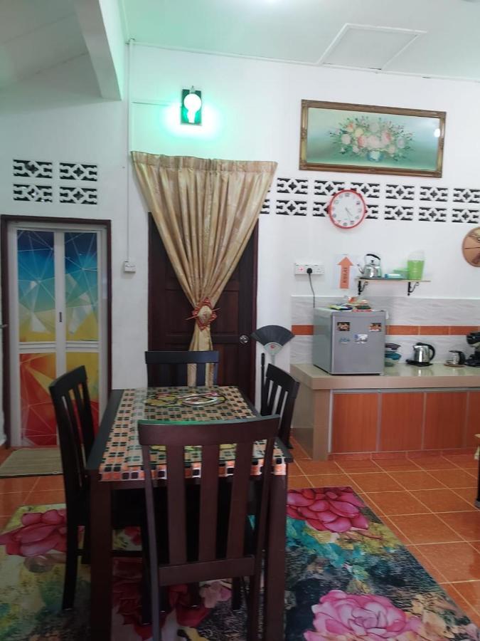 Room 345 Kota Bharu Bagian luar foto