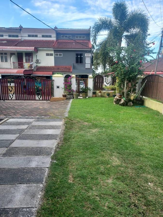 Room 345 Kota Bharu Bagian luar foto